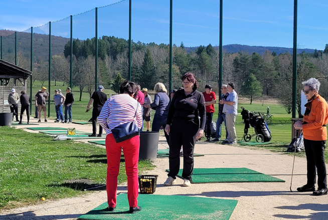 INITIATION AU GOLF DANS L’AIN