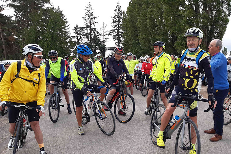 250 PERSONNES RASSEMBLÉES À CHALON